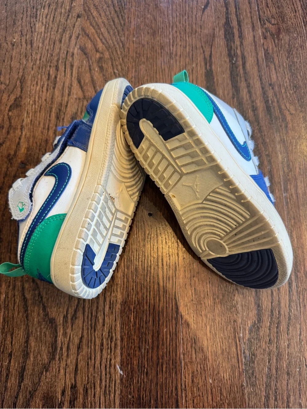 Nike jordan sneakers